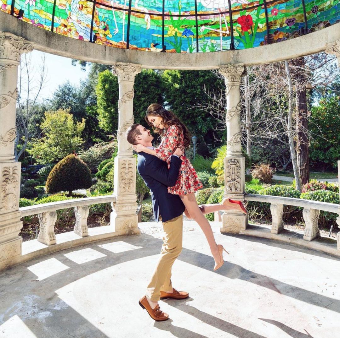 蓝琼缨因为什么去世,赌王二太蓝琼缨传奇的一生