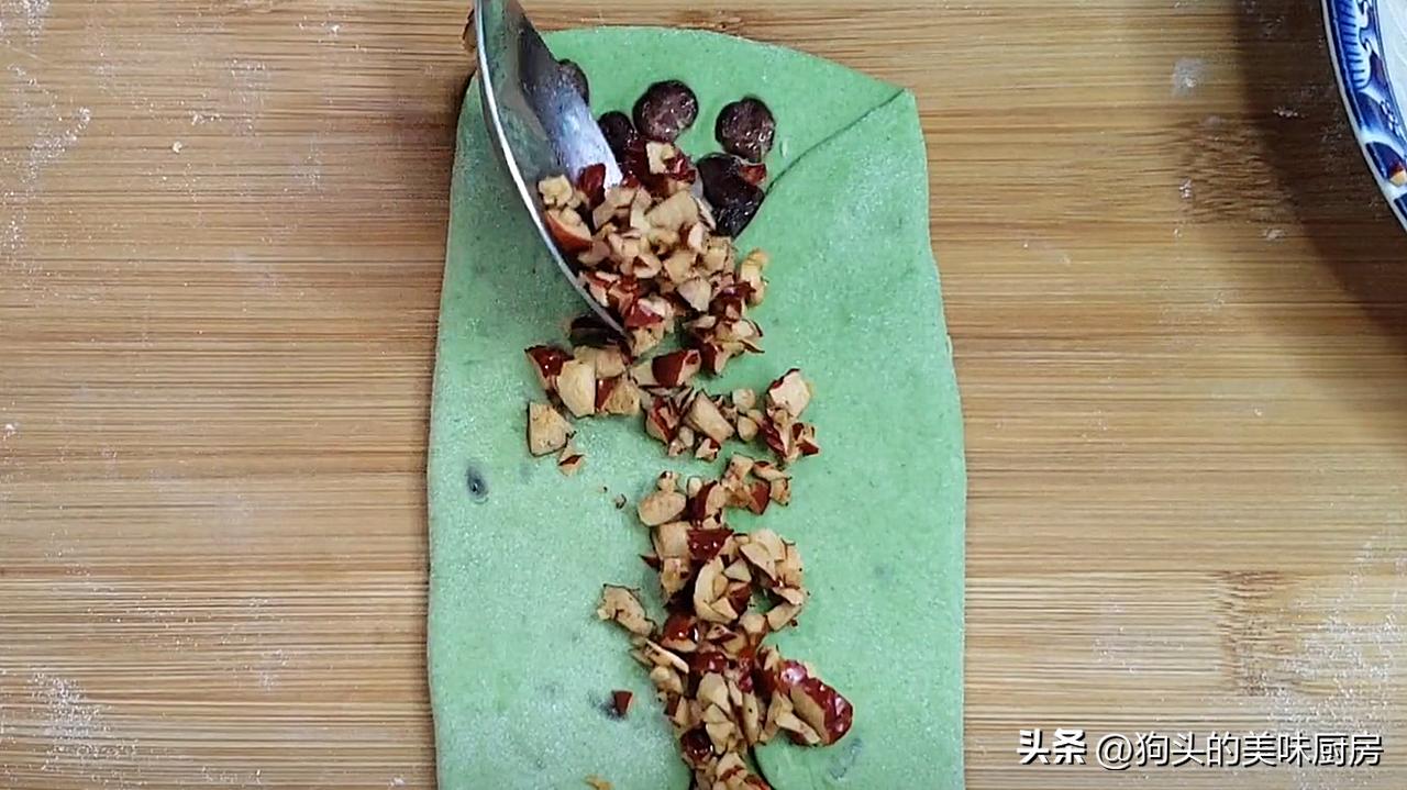 原来艾草还可以这样做,艾草做团子怎么处理艾草