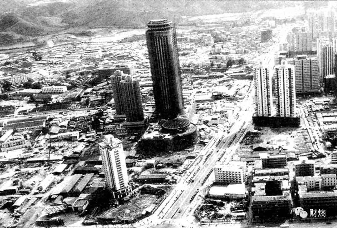 财熵｜京基地产深圳浮沉：旧改大亨陈华“高”处不胜寒