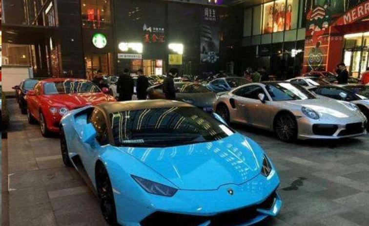 13000万租兰博基尼一天,1万3千块租一天兰博基尼大牛