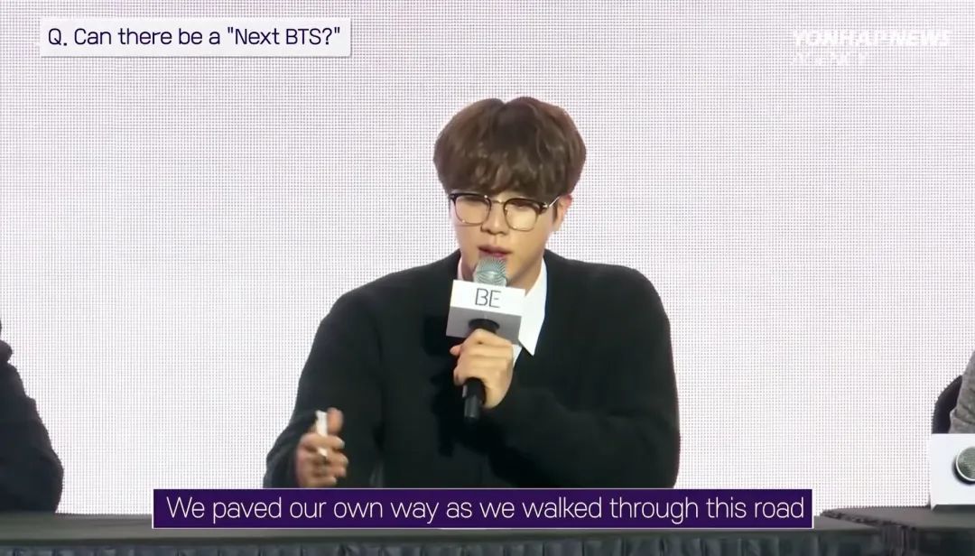 现在流行宽肩,韩国流行宽肩