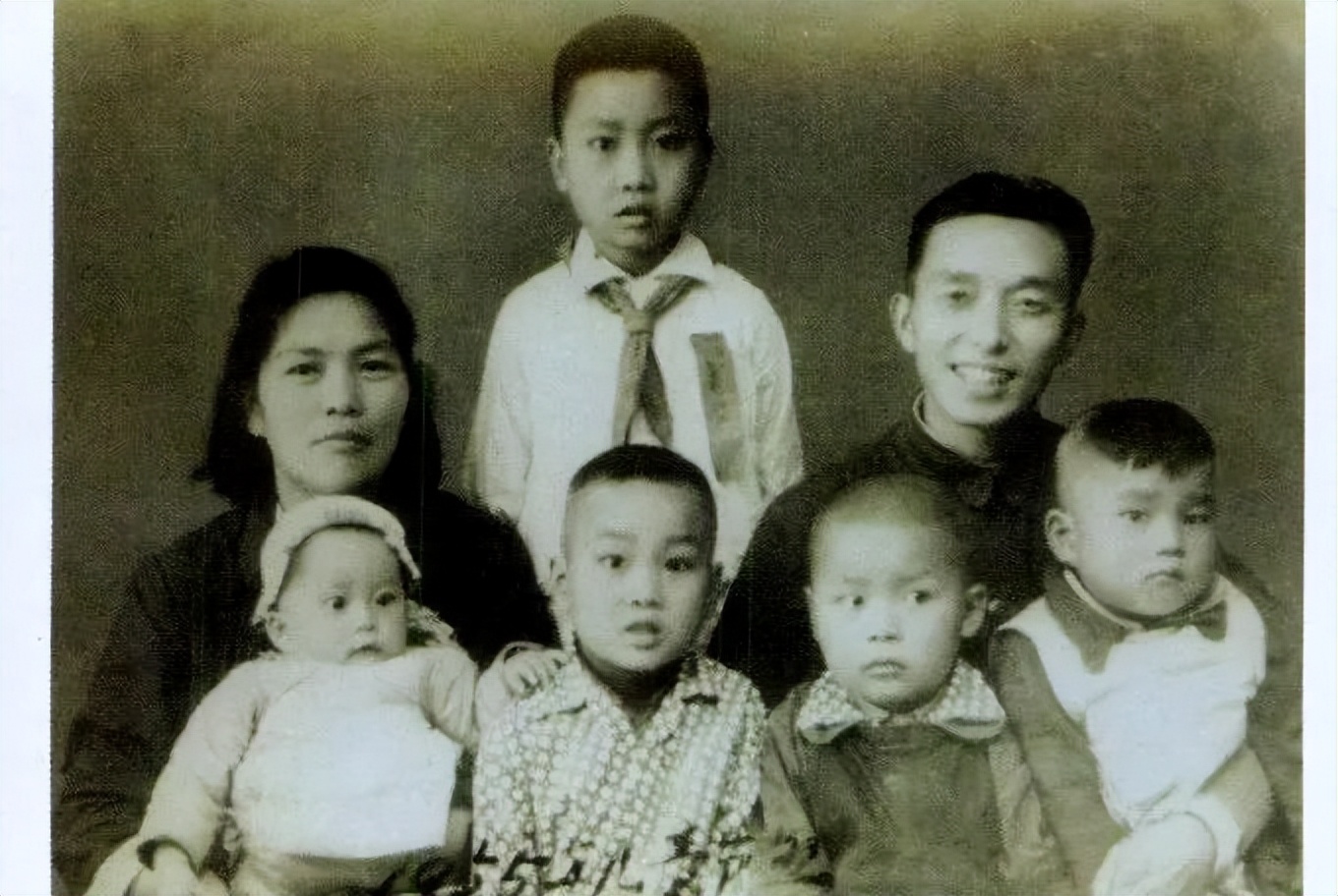 刘氏四兄弟创业史,四川刘氏兄弟怎么起家的