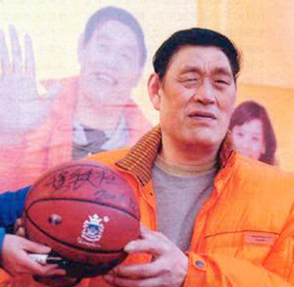 原篮球运动员穆铁柱现况,篮球名人穆铁柱身高是多少