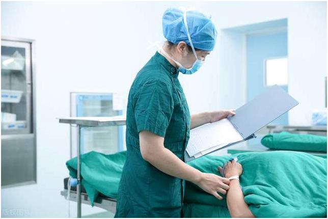 心脏起搏器的起搏方式,植入式心脏起搏器的分类及适应症