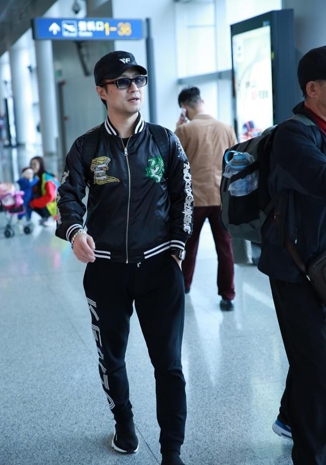 汪峰夹克恶灵骑士,汪峰综艺同款夹克