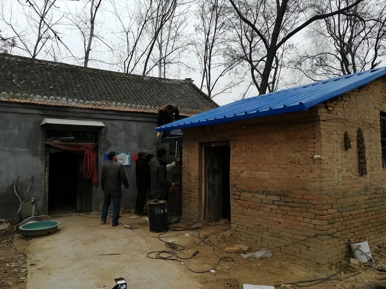 违规加盖房屋强制拆除的最新政策,正在搭盖的违建能直接拆吗