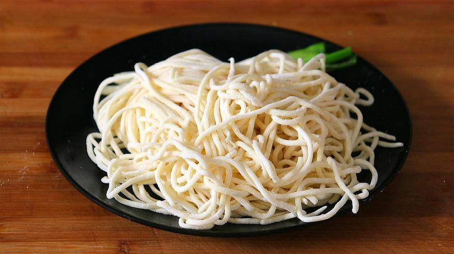 用什么面做面条筋道爽滑有面香味,天热没食欲的做法大全
