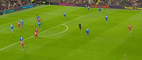 2-1,英超无间道放送!打进0球却取4连胜,2022年度积分王排第6