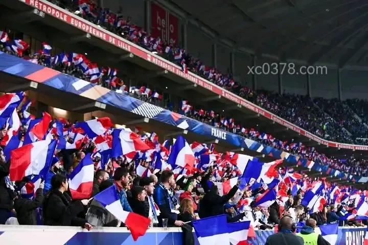 法国队太强,法国队姆巴佩今天上场吗