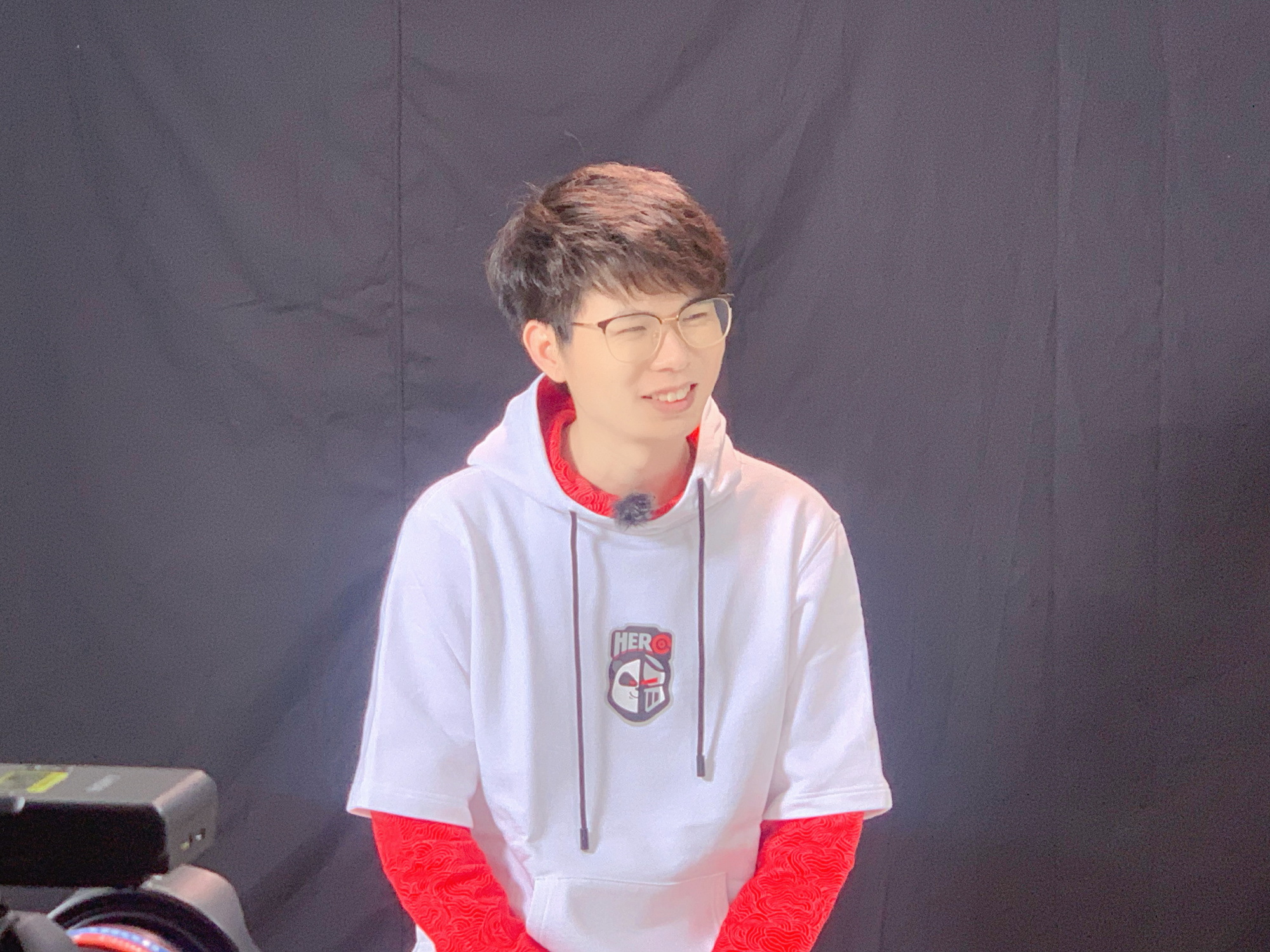 hero久哲去看比赛了,南京hero久哲培养了一半的kpl选手