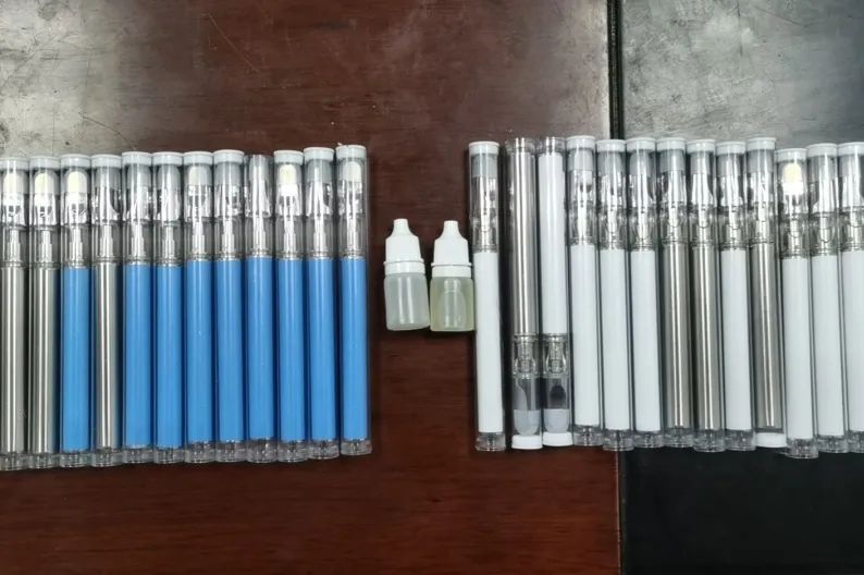 广西首例！吸食后致幻、自残……这种“上头*子烟电**”竟是新型*品毒**！