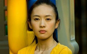 “小章子怡”童瑶的成长史，和她与张国立父子的恩怨情仇