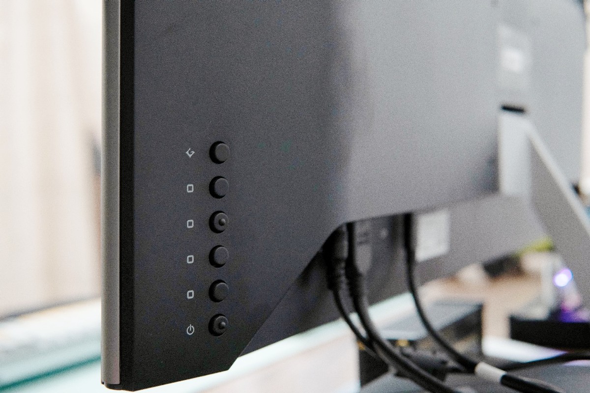 接口升级但略有遗憾——优派VX3276-4k-MHDU新体验