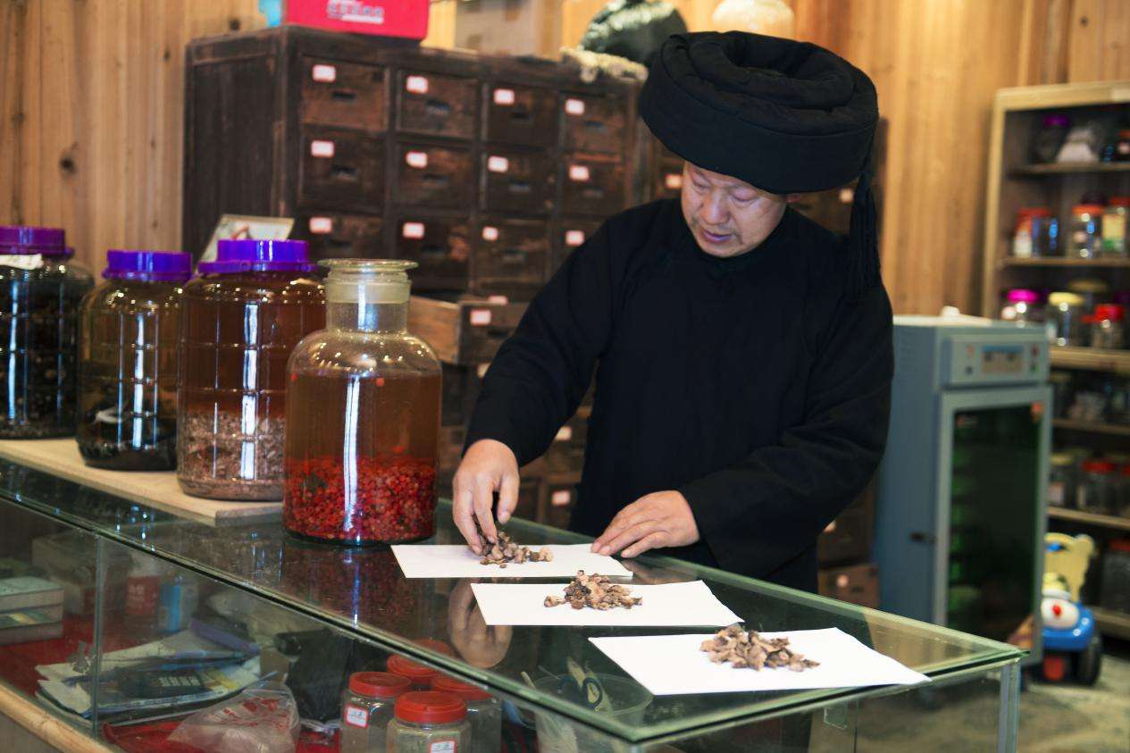 苗医如何,苗医是如何看病的