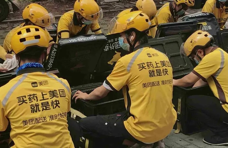 深度还原当代年轻人啃老,当代年轻人啃老现状