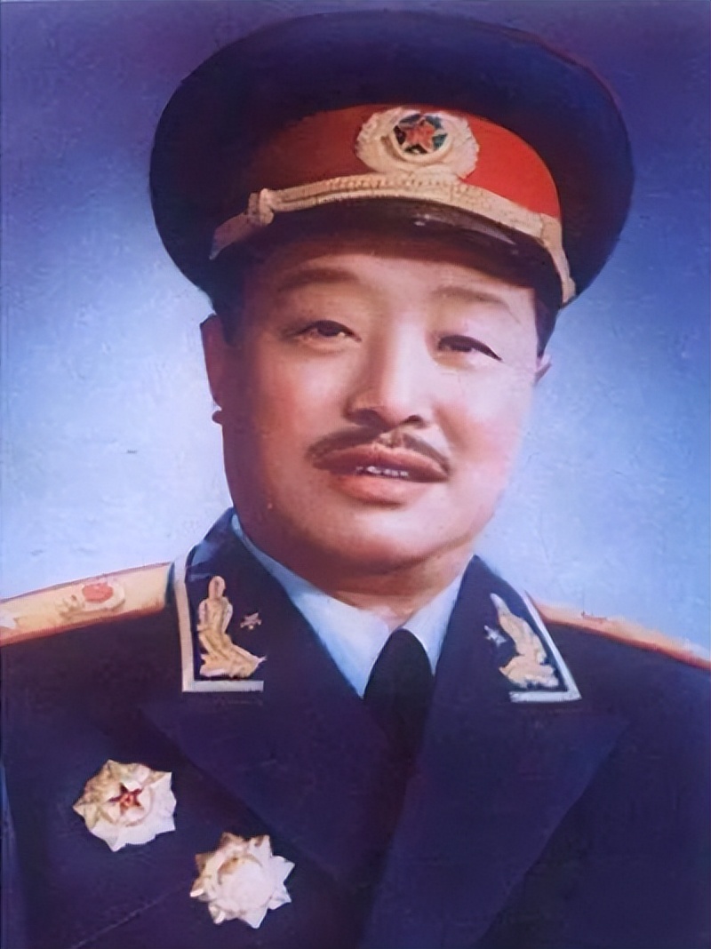 新中国十大元帅-贺龙元帅