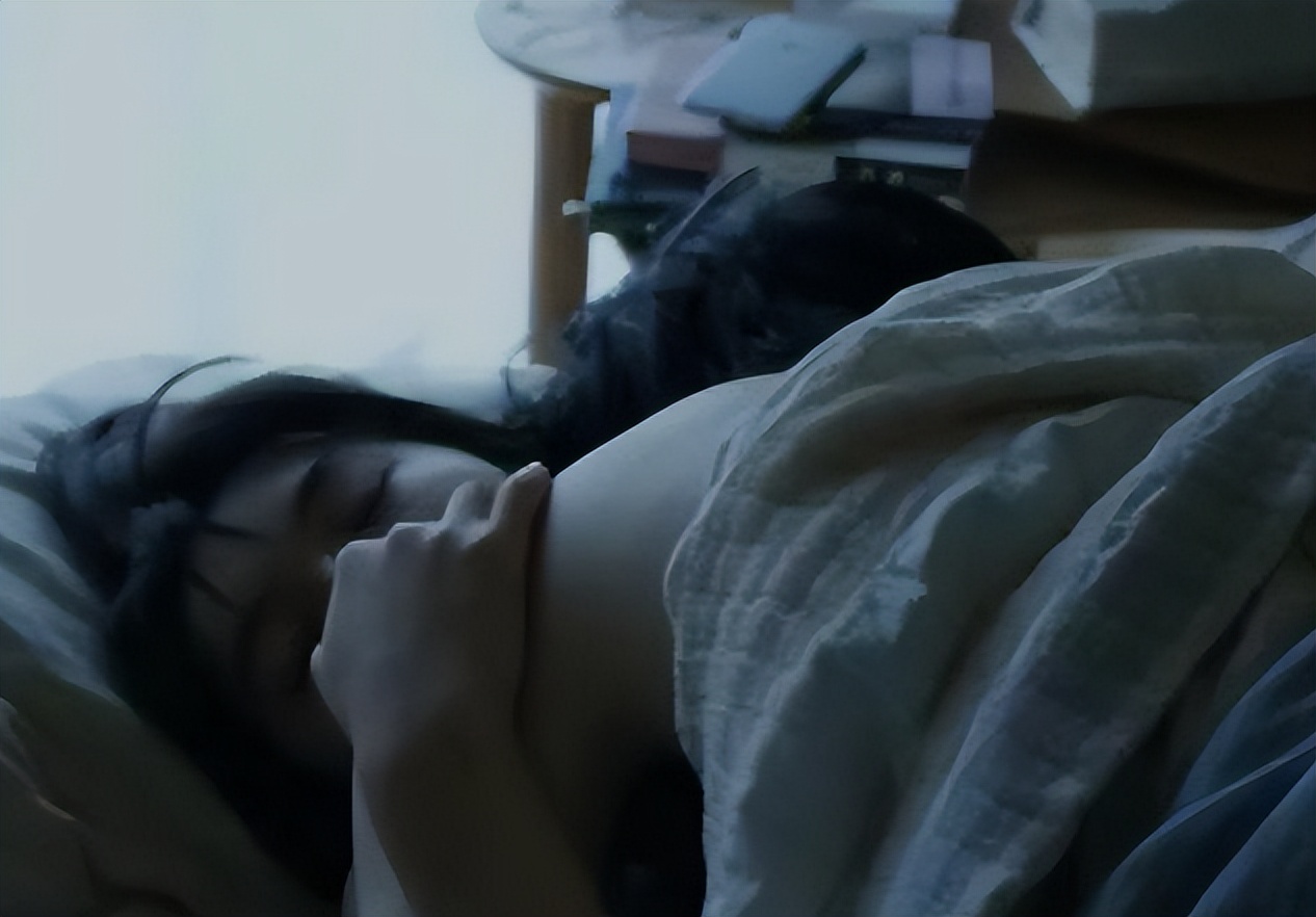 重庆“三宝部长”张宗海，两万买校花*夜初**，靠*阳药壮**拱70个女友