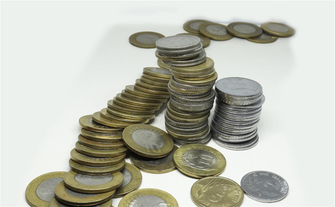 姑姑占我爸房子不走,姑姑霸占我房产