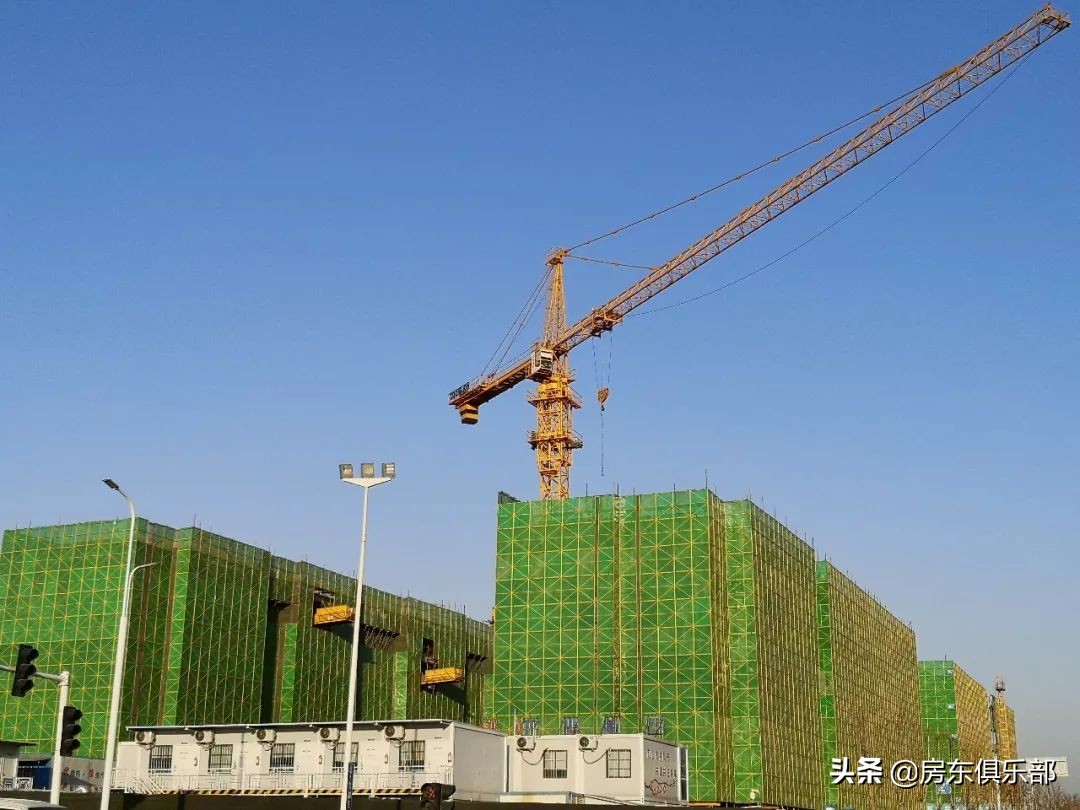 不见复工忙，土豪也跳墙！郑州豪宅还有谁没复工？