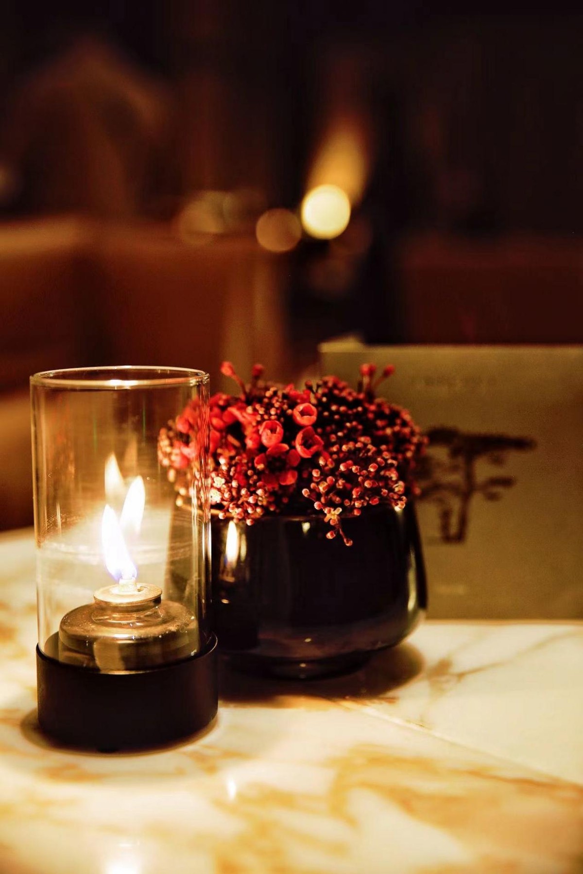 中国第一家真正意义上的主题酒店,中国第一高档酒店