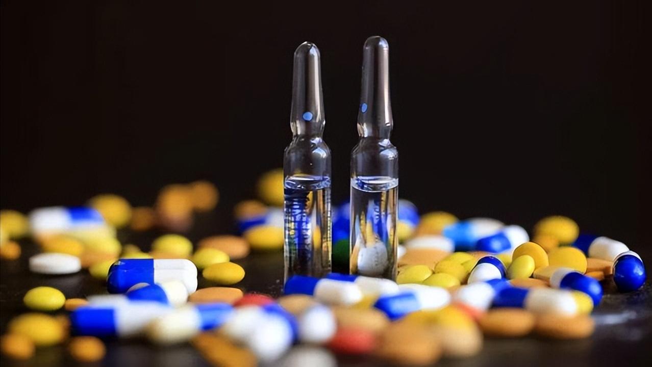 甲钴胺治疗腰椎间盘突出是神药吗 (甲钴胺片是治疗腰椎间盘突出吗)