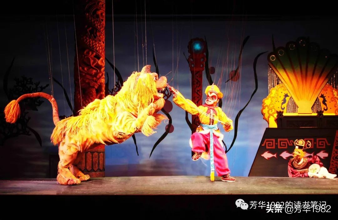 中国傀儡艺术（中），“刻木牵线作老翁，鸡皮鹤发与真同。”