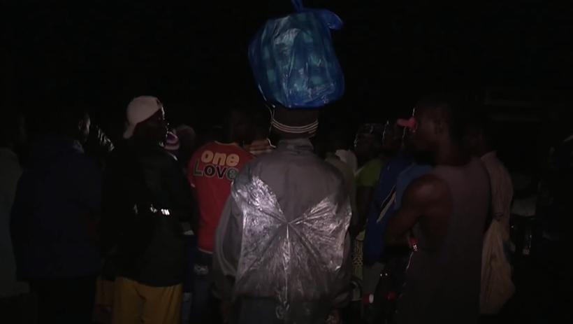 非洲创业天才：进口中国拖鞋，成本15元转手卖40，每天都被抢着买