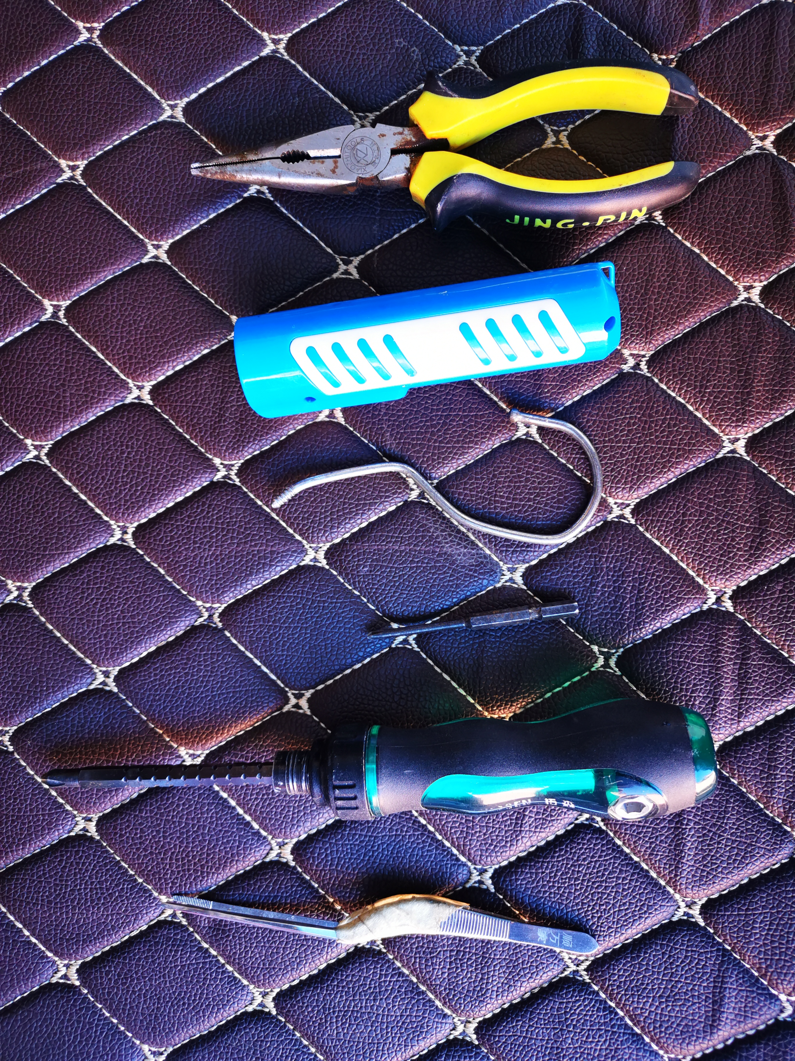 比亚迪宋plusdm-i反光镜改装,比亚迪唐dmi电子后视镜改装