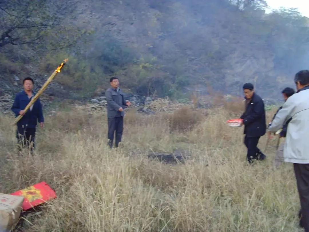 山东莱阳的葬礼风俗,民国的简单葬礼