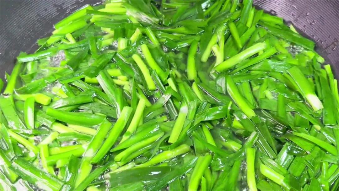 生蚝一天吃几个能补肾,生蚝一周吃几个合适补肾