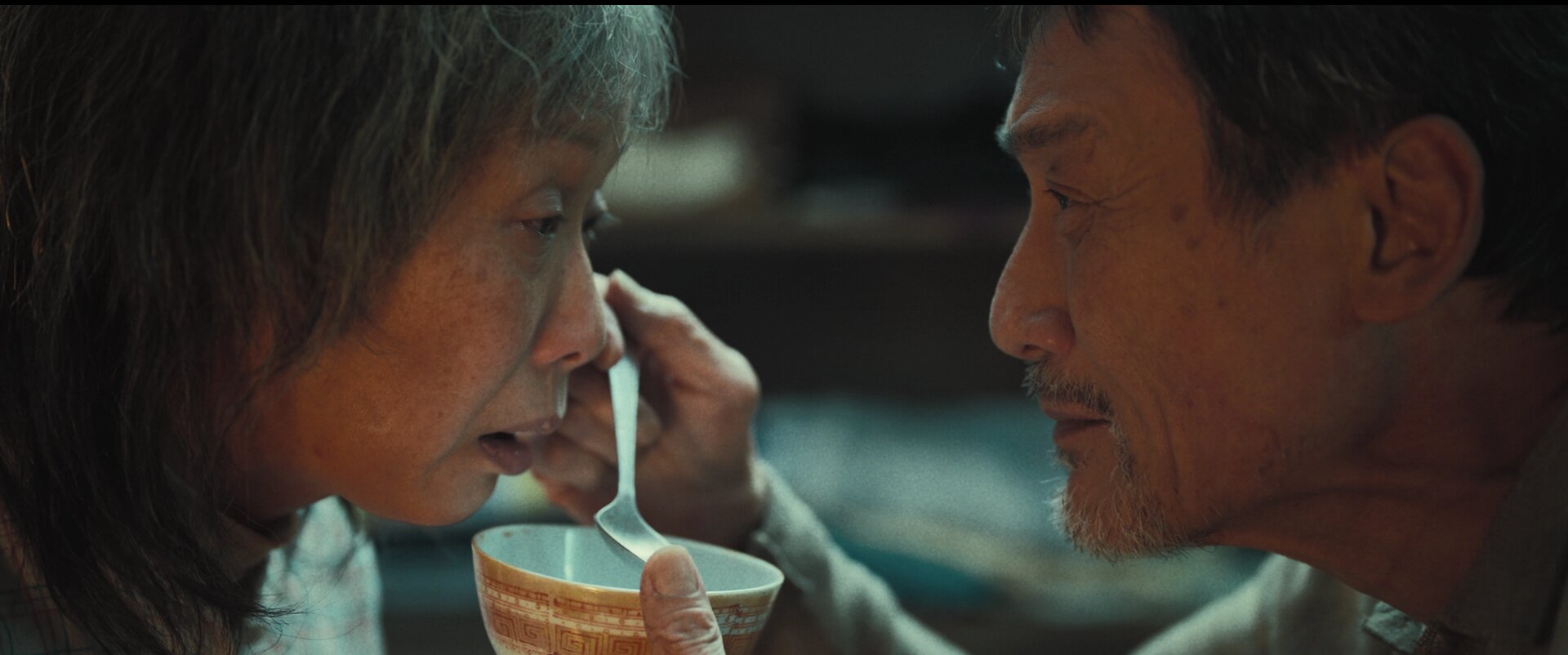 与消失的她一起上映的电影,消失的她电影里的十大疑点