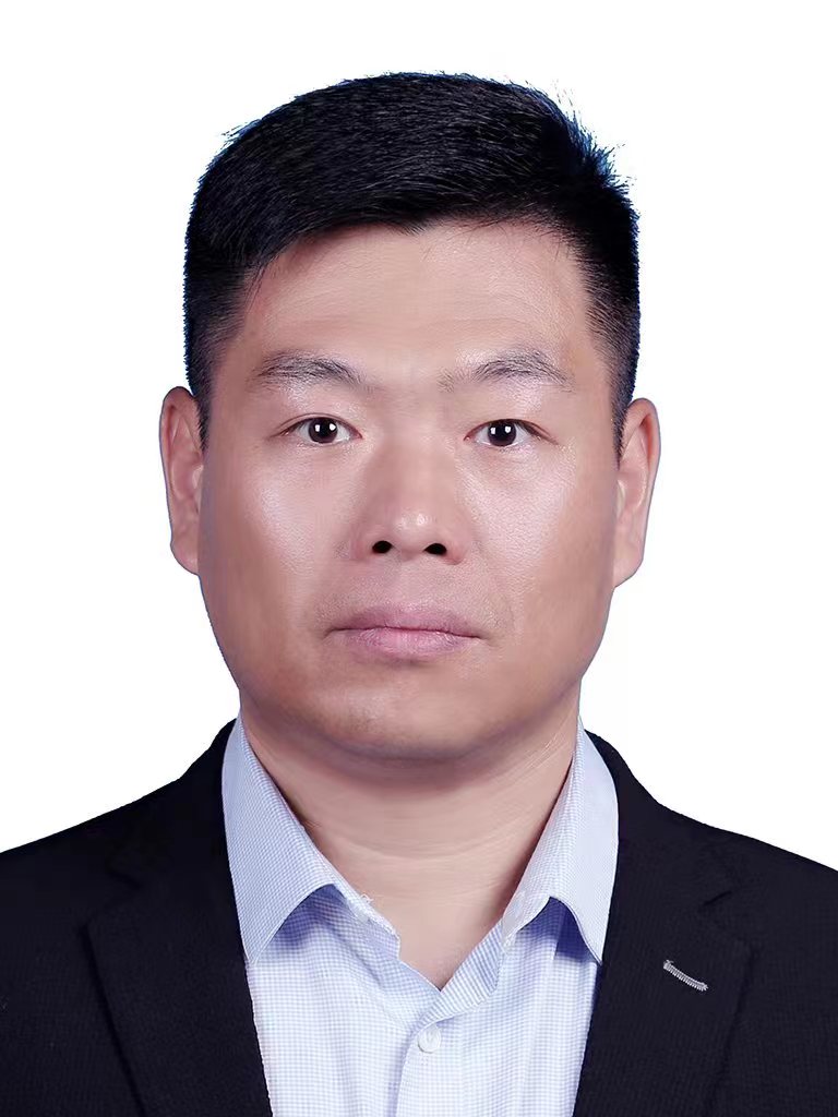 *访信**群众的贴心人—记“全国人民满意的公务员”唐山市*访信**局一级主任科员郑长华