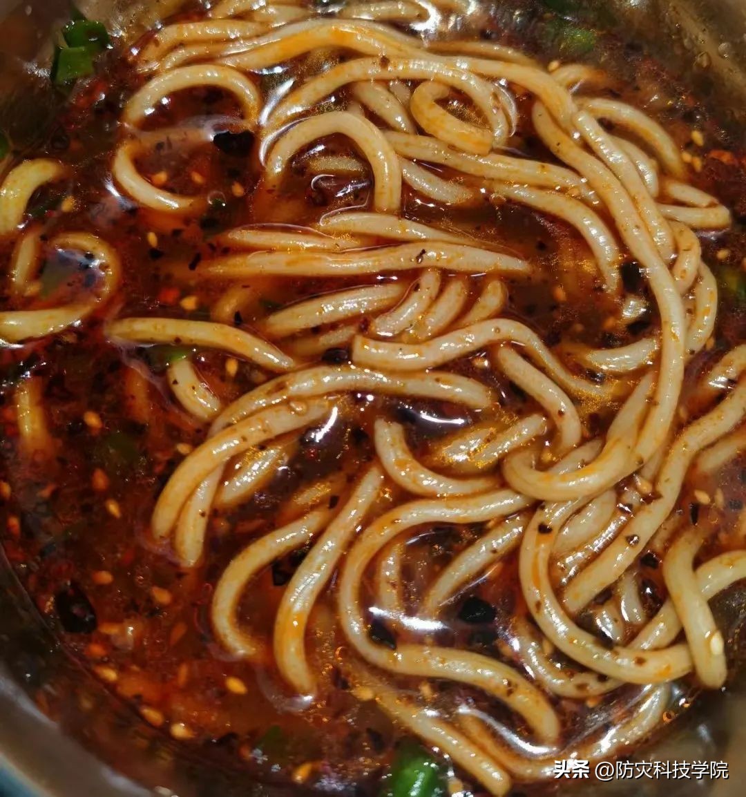 开学了看看你们的行李箱,开学指南之行李箱