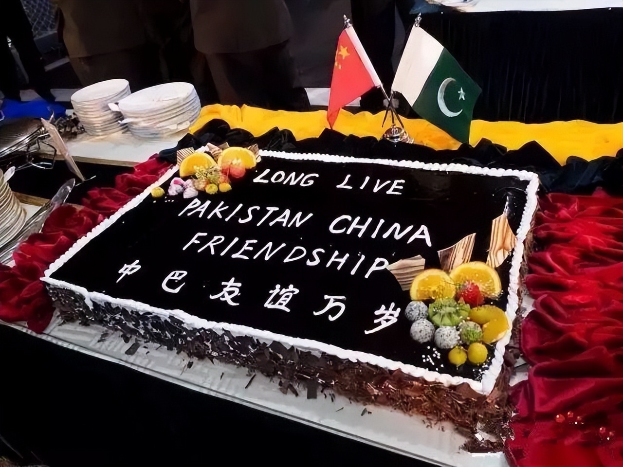 巴基斯坦瓜达尔港建设最新进展,中国和巴基斯坦建设瓜达尔港