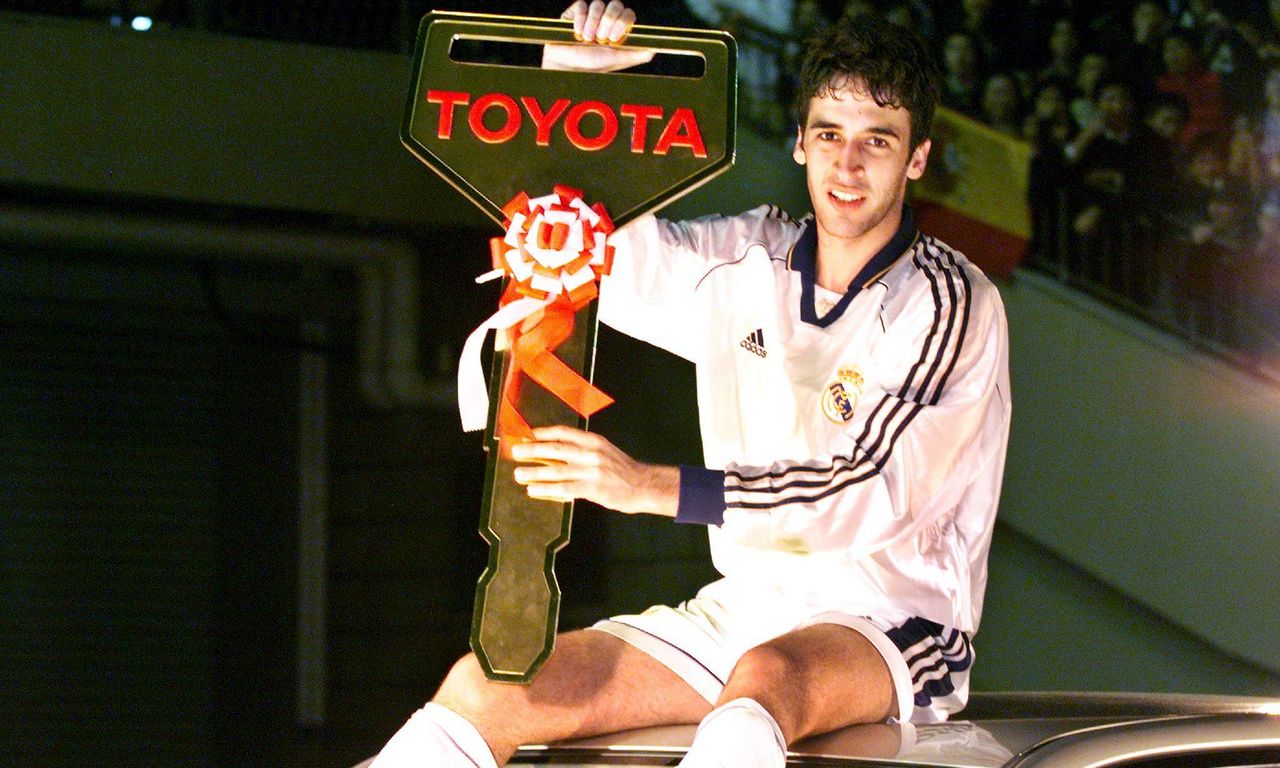 伯纳乌创造奇迹,伯纳乌为皇马做了什么贡献