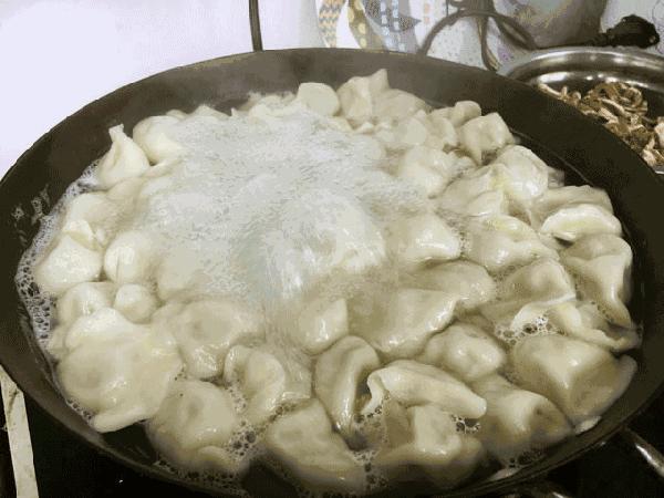 生活小窍门100个实用技巧,实用有趣省电省钱小窍门妙招姐