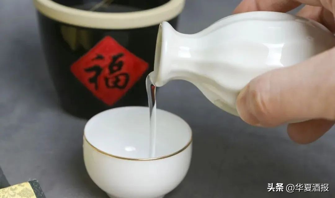 C化时代，从渠道导向到用户教育导向，泸州老窖、洋河、武陵······做了这些成功实践