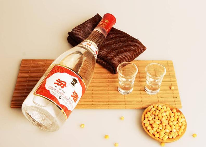 50元以下白酒哪个是纯粮食酿造,多少钱的白酒才是粮食酿造的