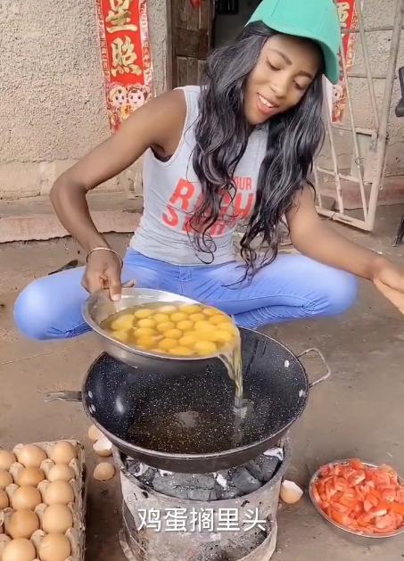 冰墩墩变身,冰墩墩变身冰墩墩