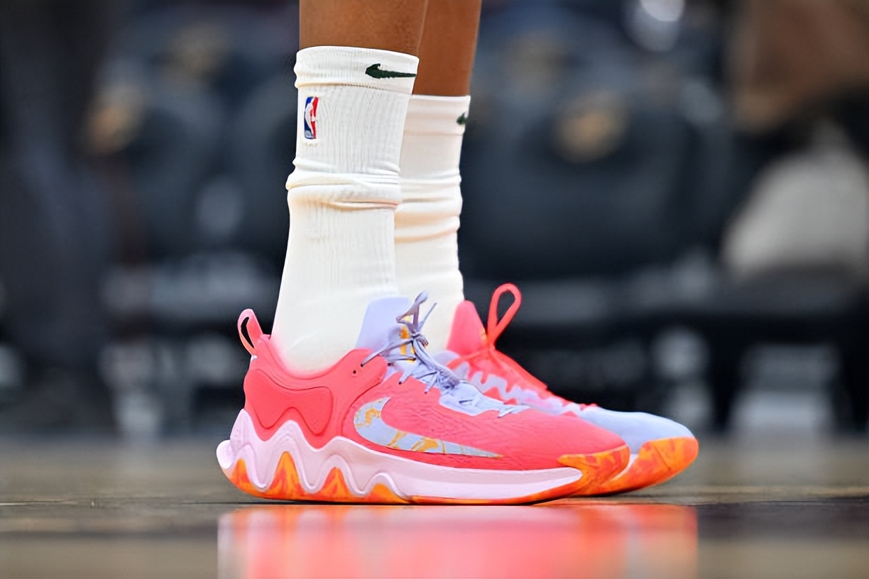 2019年1月6日nba球员上脚的球鞋,nba球员上脚安踏