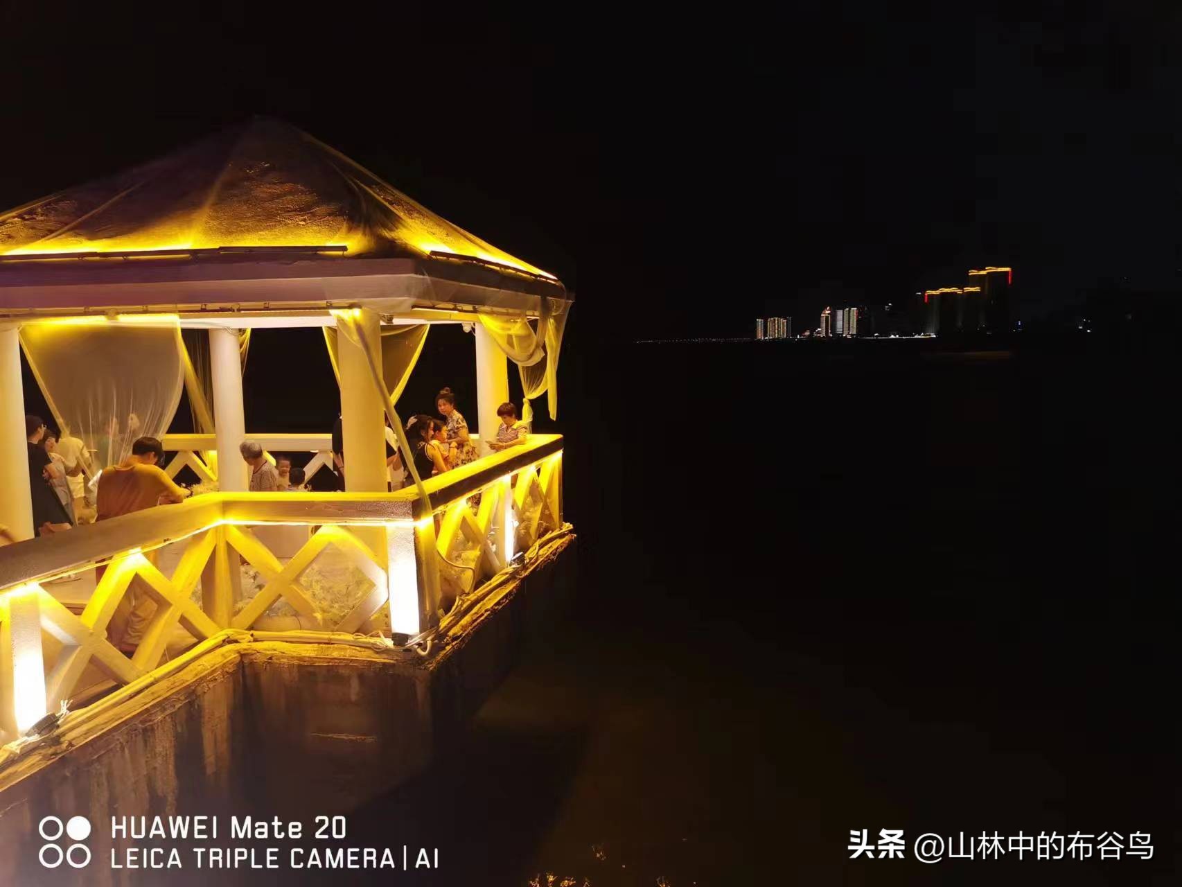 北海外沙娱乐会所,北海外沙岛饰品店