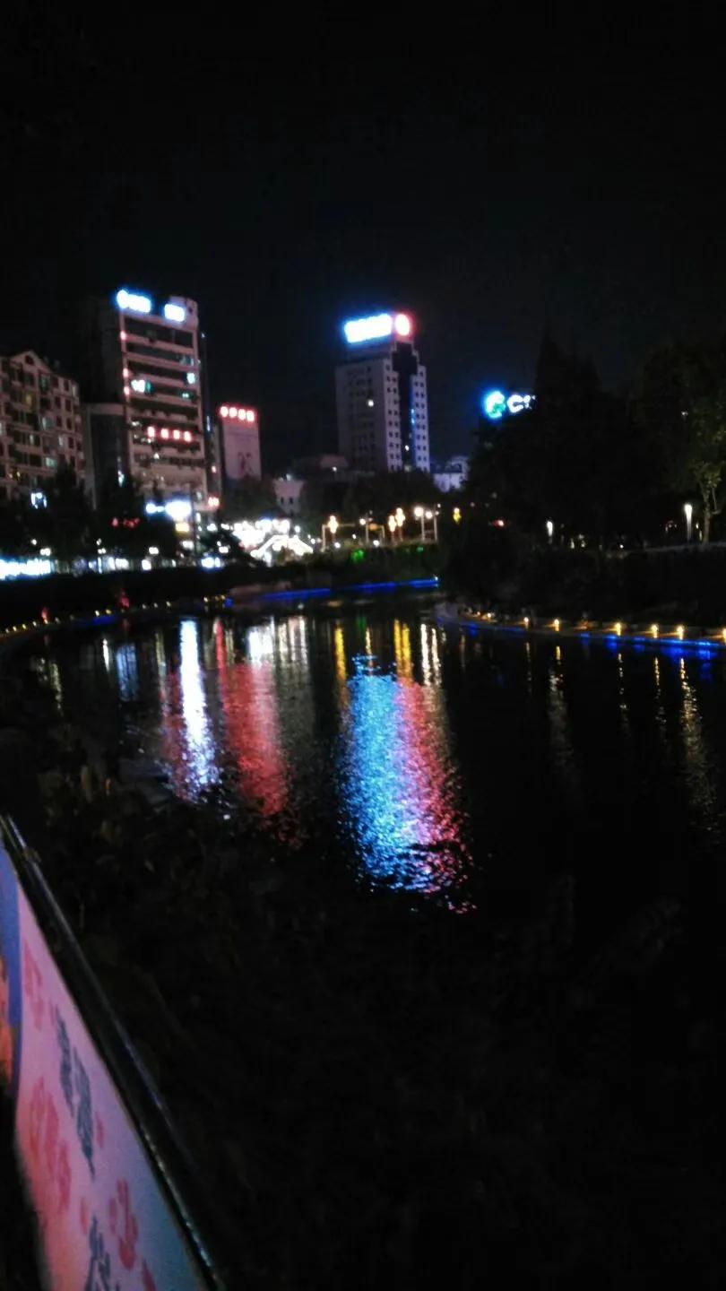 带孙女去贵阳玩,带着孙女自驾全国游