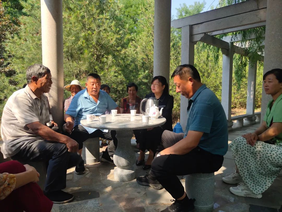 书记茶亭“泡出”和谐茶---石家屋村“书记茶亭”侧记