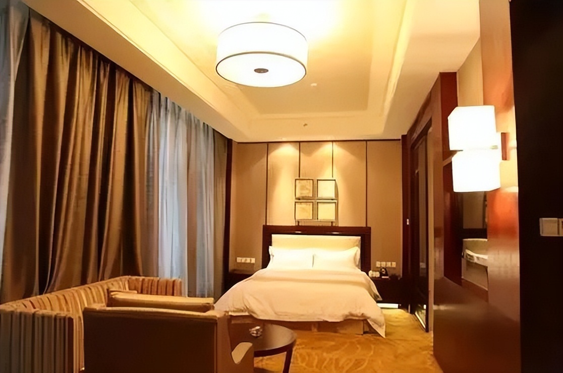 体验大西北的异域风情,感受西北的沙漠风情