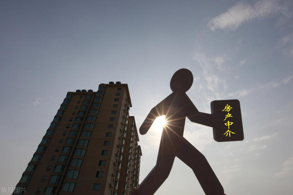 经典k线战法100例,k线战法买卖点主图指标