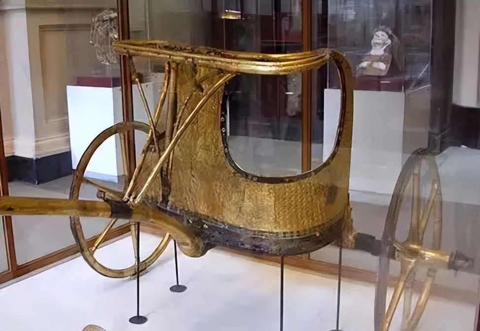 图坦卡蒙100年：埋在黄金堆里的神秘小皇帝