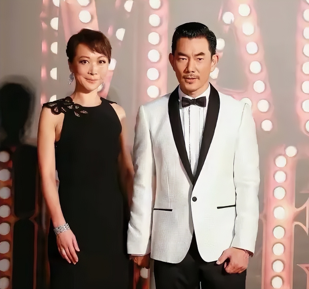 56岁任贤齐照片曝光,2024年任贤齐多大了