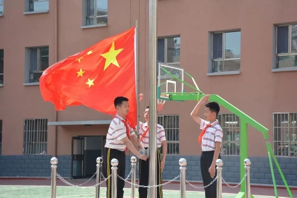 包头市昆区青松小学足球队,包头校长杯足球赛