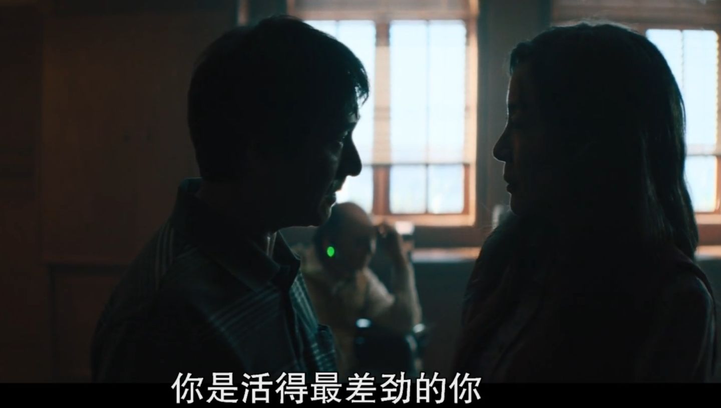 瞬息全宇宙——美国亚裔版的你好，李焕英