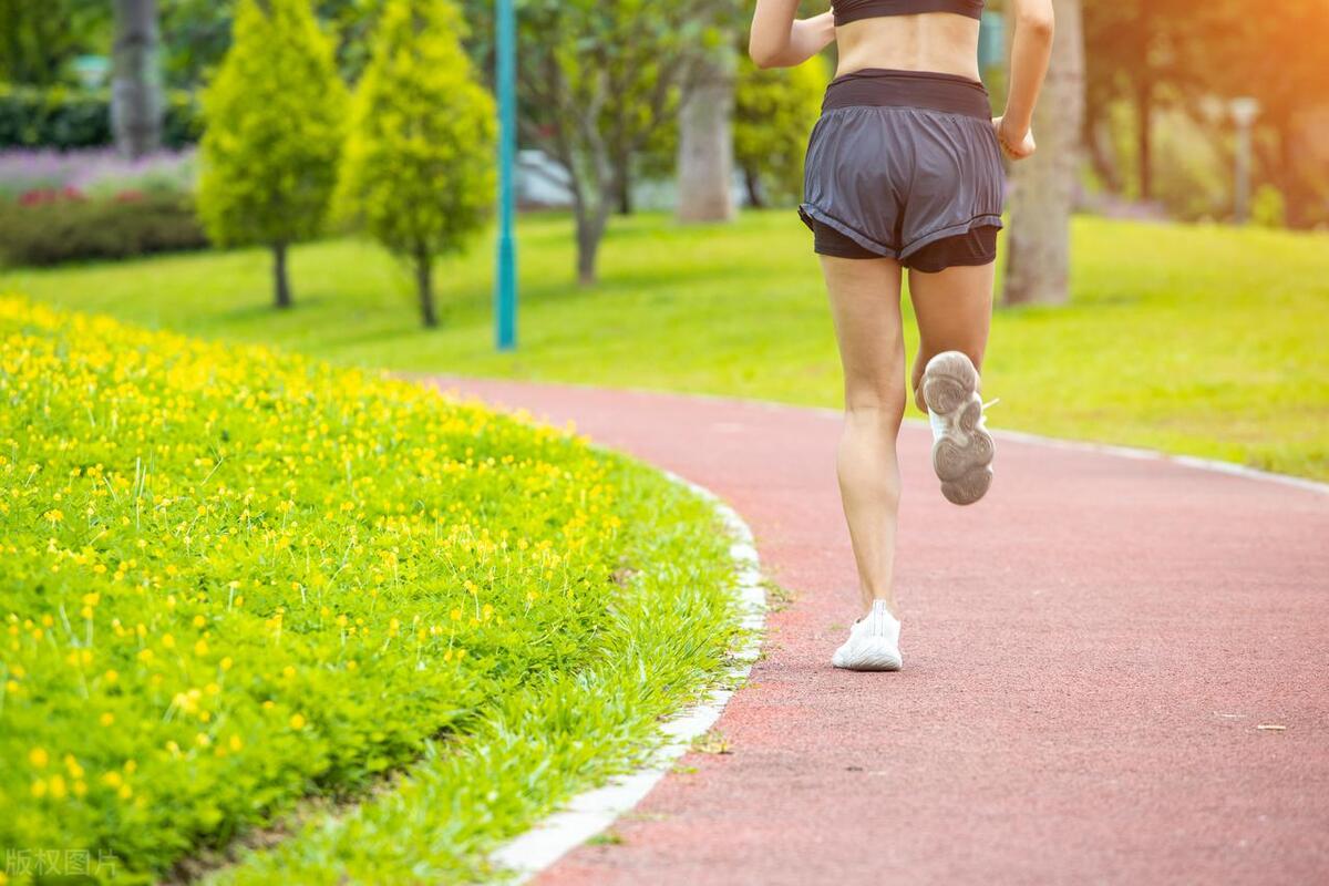 脖子肩膀后背僵硬发紧疼怎么办,后背肩膀脖子僵硬酸痛是什么原因